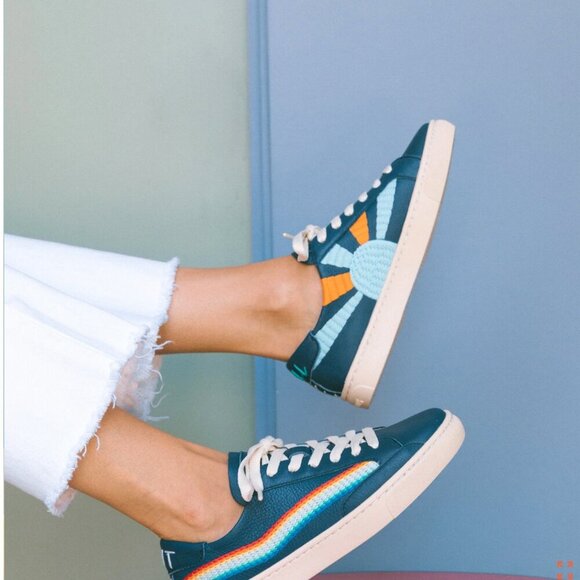 Soludos Womens Original Ibiza Sneaker RainbowWave Blue Colorful Fun School - Picture 2 of 11